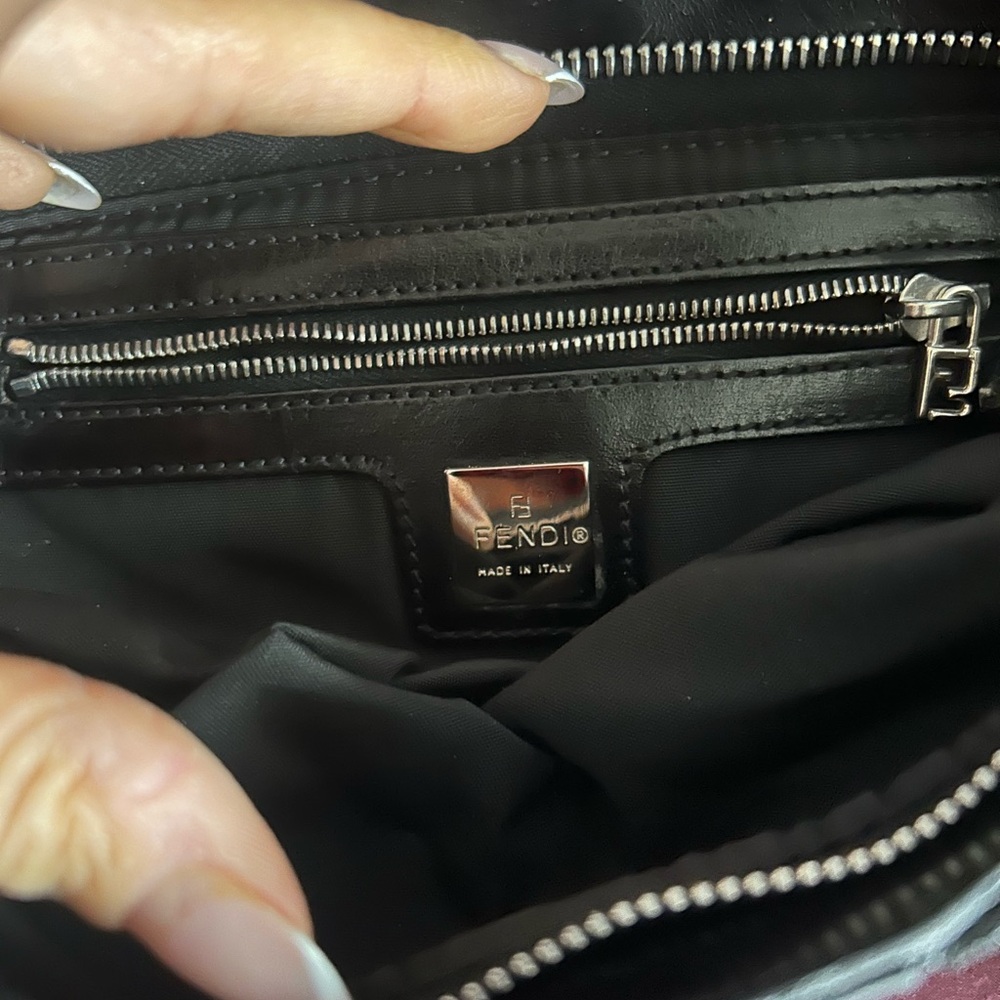 Fendi Beaded Baguette Bag - Picture 3 of 4